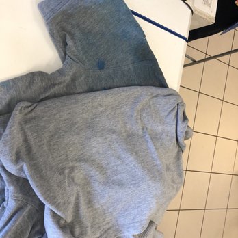OXXO Care Cleaners - Huge stain from leaving pens in the washer. - Shoe Repair Near Me - Miami Lakes, Florida OXXO Care Cleaners - Huge stain from leaving pens in the washer. - Shoe Repair Near Me - Miami Lakes, Florida