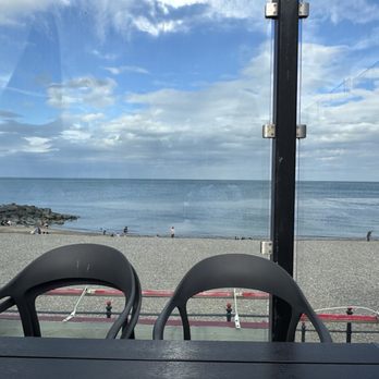 Butler & Barry Gastrobar - view - Gastropubs Near Me - Bray, WW