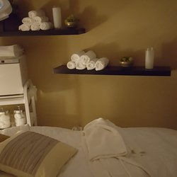 The Aesthetic Center for AntiAging & Acne - Relaxation and Results