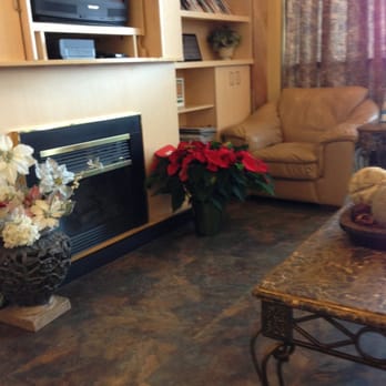 Heritage Lane Dental - Cozy waiting room - General Dentistry Near Me - Edmonton, Alberta