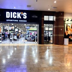 DICK'S Sporting Goods