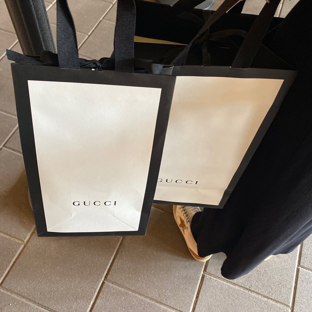 Gucci Outlet - Men's Clothing Near Me - Cabazon, California Gucci Outlet - Men's Clothing Near Me - Cabazon, California