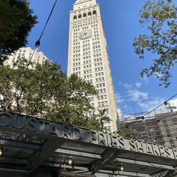 Shake Shack Madison Square Park - Fun view, just look up - Fast Food Near Me - New York, New York