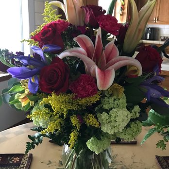 Creative Flowers - Happy Anniversary - Florists Near Me - Visalia, California
