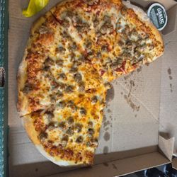 Sausage New York style crust with extra sauce