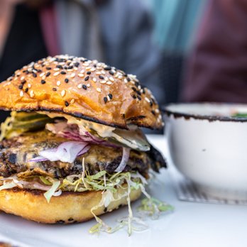 peasants FEAST - Lil' mcFEAST Smashburger ($19) - American Near Me - Solvang, California