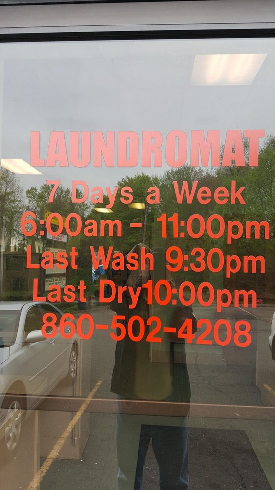 SOUTH & STANLEY LAUNDROMAT Updated September 2024 21 Photos 145