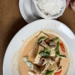 Bangkok Alley - Gang Dang Red Curry
