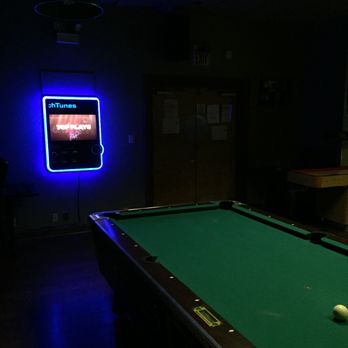 Cliffhanger's Lounge - Listen to some good music while playing pool - Music Venues Near Me - Covington, Virginia