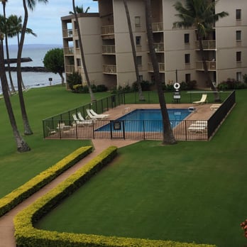 Maalaea Kai Condominium - Swimming pool- you need a key to get in and out which should be provided in the condo you rent - Apartments Near Me - Maalaea, Hawaii