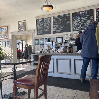 Cafe on the Common - I've driven by for like 15 years and this is my first time in. - Sandwiches Near Me - Waltham, Massachusetts