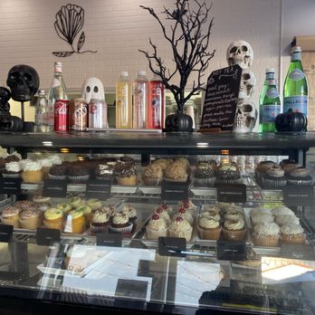 Sugar Blossom Bake Shop - Cupcake display - Coffee & Tea Near Me - San Clemente, California Sugar Blossom Bake Shop - Cupcake display - Coffee & Tea Near Me - San Clemente, California