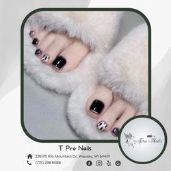 Find your bliss with a relaxing toenail session at [Your Nail Salon Name]. It's time to treat your feet!
