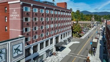 Grand Adirondack Hotel, Lake Placid, a Tribute Portfolio Hotel by null