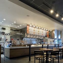Piada Italian Street Food - Interior