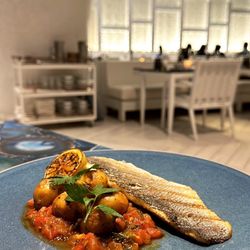 Atlantikos - Branzino a la Briam