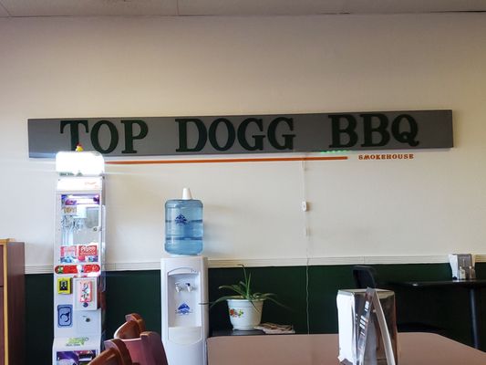 Top Dogg BBQ Smokehouse LLC by null