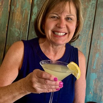 North End 2.0 - Wine Bars Near Me - Hudson, Ohio