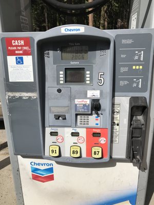 Crane Flat Gas Station - (24/7 Gas Pumps) by null