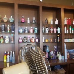Tropical Tan - Shoreline - Wide selection of lotions