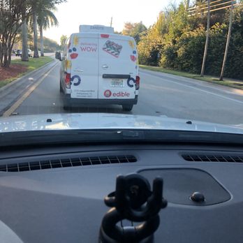 Edible Arrangements - Aggressive driver - Gift Shops Near Me - Hollywood, Florida