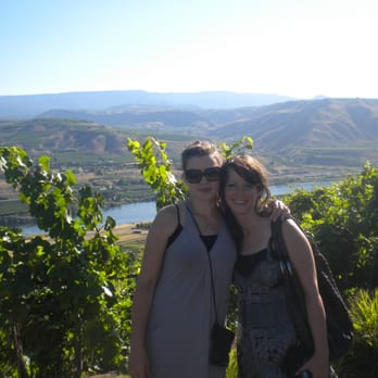 Circle 5 - Wineries Near Me - East Wenatchee, Washington