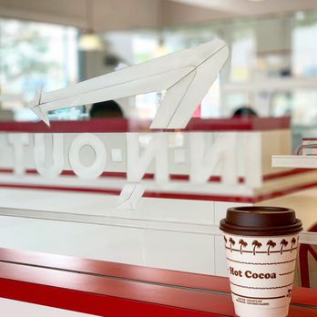 In-N-Out Burger - Hot Cocoa - Burgers Near Me - Santa Fe Springs, California In-N-Out Burger - Hot Cocoa - Burgers Near Me - Santa Fe Springs, California