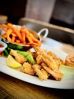 Willie Mae's Scotch House by null