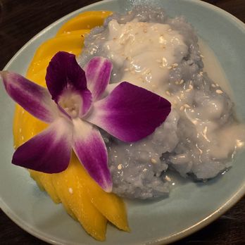 Sen Khao Soi - Mango with sticky rice. - Thai Near Me - Las Vegas, Nevada Sen Khao Soi - Mango with sticky rice. - Thai Near Me - Las Vegas, Nevada