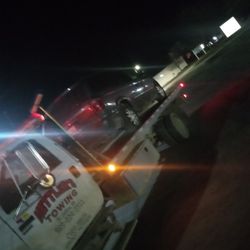 Hettlers Towing