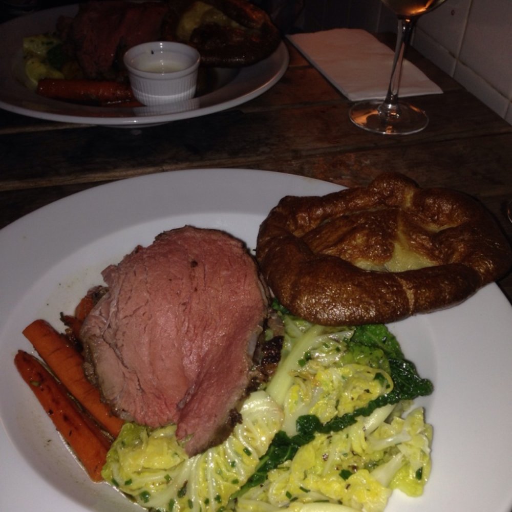 Old George - Sunday roast. Don't know if it was because I was hungry but this was pretty epic! - Pubs Near Me - London, XGL