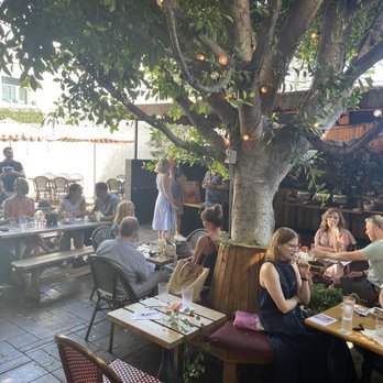 Idle Hour - Patio - American Near Me - Los Angeles, California Idle Hour - Patio - American Near Me - Los Angeles, California