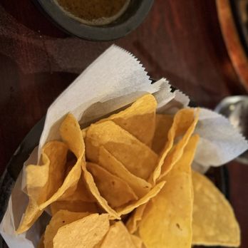 Helena's Mexican Restaurant - Chips and salsa - Mexican Near Me - Alexandria, Virginia