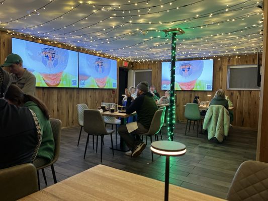 Porter Cullens Irish Pub & Restaurant by null