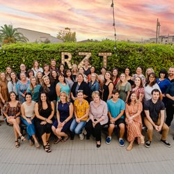 Ridge Zeller Therapy - Group photo of Ridge Zeller Therapy Staff of Speech Therapists, Occupational Therapists and School Psychologists.