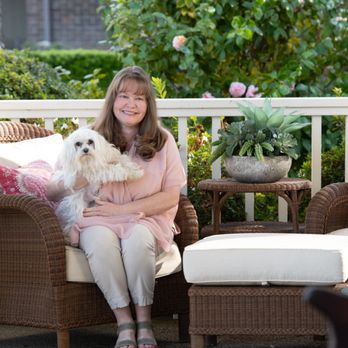 Lisa Hopkins Cochran - Compass - "Service from the Heart"
I love getting to know my clients, actively listening to their needs, to provide expert, personalized service. - Real Estate Agents Near Me - Danville, California Lisa Hopkins Cochran - Compass - "Service from the Heart"
I love getting to know my clients, actively listening to their needs, to provide expert, personalized service. - Real Estate Agents Near Me - Danville, California