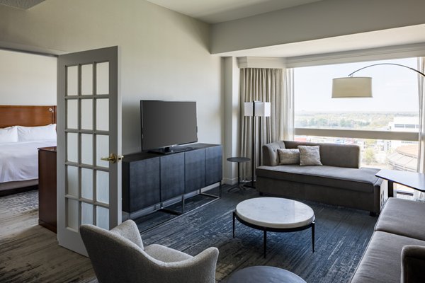 Richmond Marriott by null