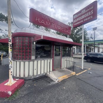 White Manna - Burgers Near Me - Hackensack, New Jersey White Manna - Burgers Near Me - Hackensack, New Jersey