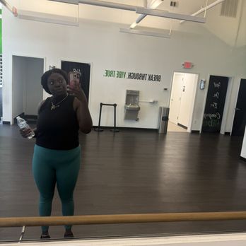 Vibe Ride Grant Park - Mixed use studio for a variety of classes - Cycling Classes Near Me - Atlanta, Georgia Vibe Ride Grant Park - Mixed use studio for a variety of classes - Cycling Classes Near Me - Atlanta, Georgia