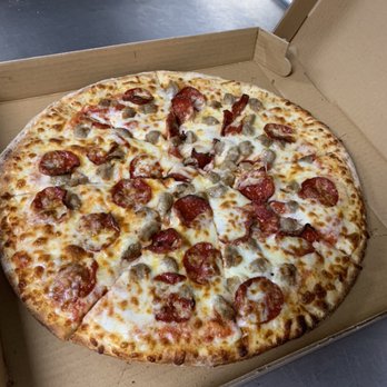 Arundel Pizza - Pepperoni sausage pizza - Salad Near Me - Odenton, Maryland Arundel Pizza - Pepperoni sausage pizza - Salad Near Me - Odenton, Maryland