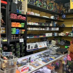 Bees Smoke Shop - E-juice, vape flavors, salt nicotine, pods, batteries, cartridges and more!