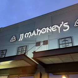 JJ Mahoney's - Outside.