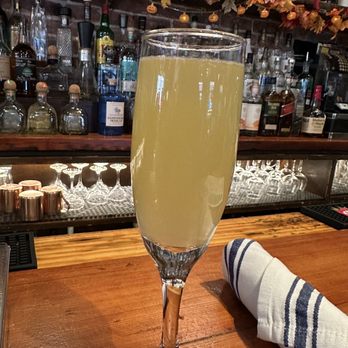 Alfie's - Mimosa again and again - New American Near Me - New York, New York Alfie's - Mimosa again and again - New American Near Me - New York, New York