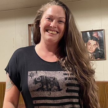 Al the Wop's - Suzanne's smile says it all. Great fun and you can tell loves her job!! - American Near Me - Walnut Grove, California Al the Wop's - Suzanne's smile says it all. Great fun and you can tell loves her job!! - American Near Me - Walnut Grove, California