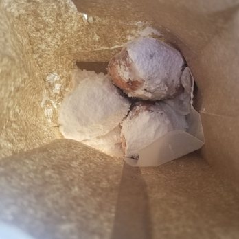 Yay Beignet - Powdery Goodness!!! - Coffee & Tea Near Me - Hapeville, Georgia