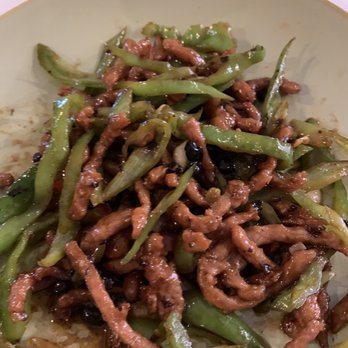 Hunan Village - Shredded Beef with Green Pepper - Szechuan Near Me - New York, New York Hunan Village - Shredded Beef with Green Pepper - Szechuan Near Me - New York, New York