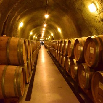 Pine Ridge Vineyards - Wineries Near Me - Napa, California