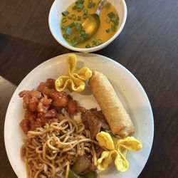 Bamboo Garden II - Sesame chicken, pepper steak, crab Rangoon, pork egg roll, wonton soup