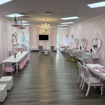 Little Princess Spa - Spa Room - Day Spas Near Me - Boca Raton, Florida