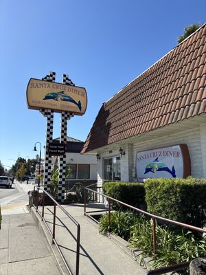 Santa Cruz Diner by null